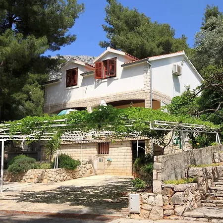 Ivan Dolac 8711c Apartment Jelsa (Hvar)