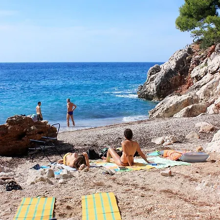Ivan Dolac 8711c Appartement Jelsa (Hvar)